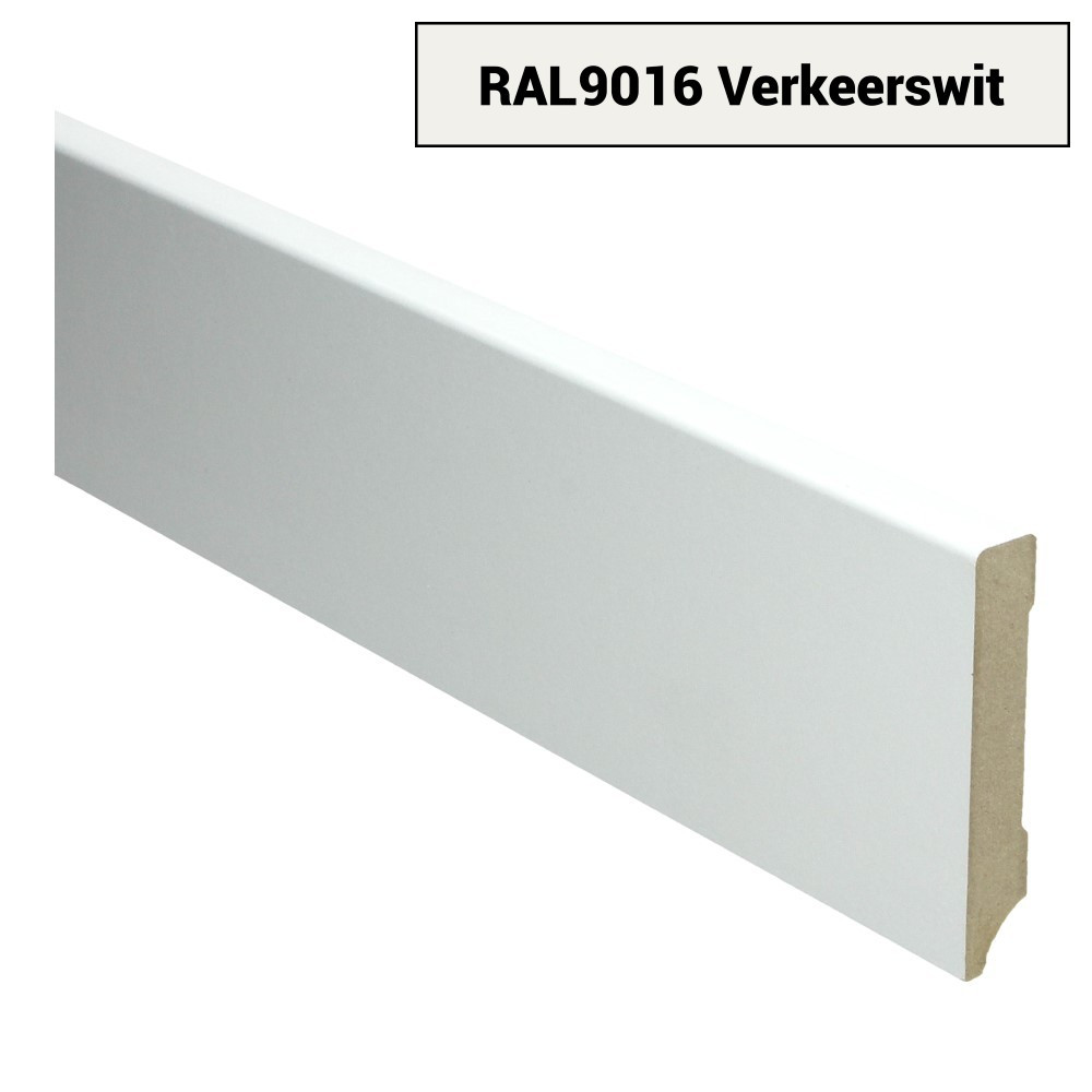 MDF Moderne plint 90x15 voorgelakt RAL 9016 kopen? Mijnvloeropmaat.nl